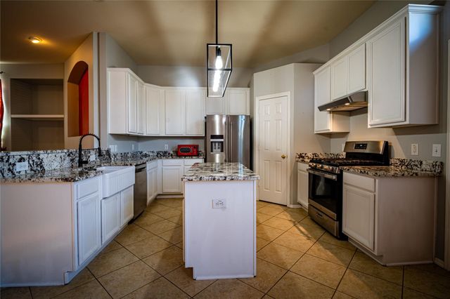 32102 Annice Lane, Pinehurst, TX 77362