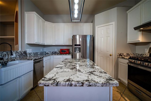 32102 Annice Lane, Pinehurst, TX 77362