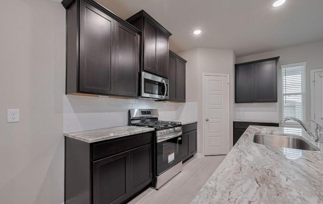 461 Long Branch Drive, Dayton, TX 77535