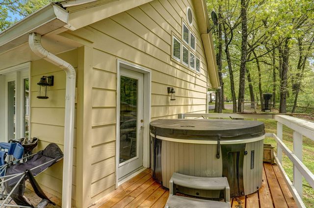 4855 East Cimarron Lane, Springfield, MO 65803