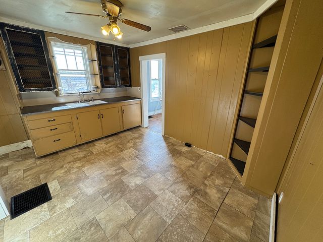 24231 Wysox Road, Milledgeville, IL 61051