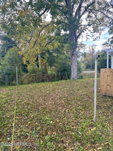 2584 WISTERIA Street, Jacksonville, FL 32209