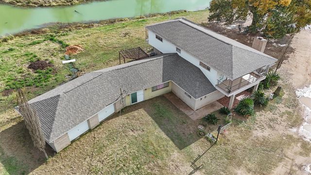 850 County Road 2145, Cleveland, TX 77327