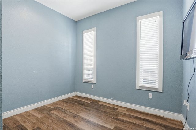 202 HELENA ST, San Antonio, TX 78204