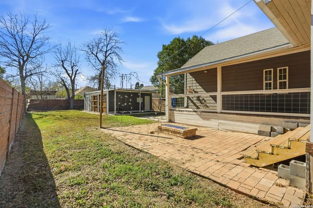 202 HELENA ST, San Antonio, TX 78204