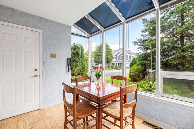 44 Alex Drive, White Plains, NY 10605