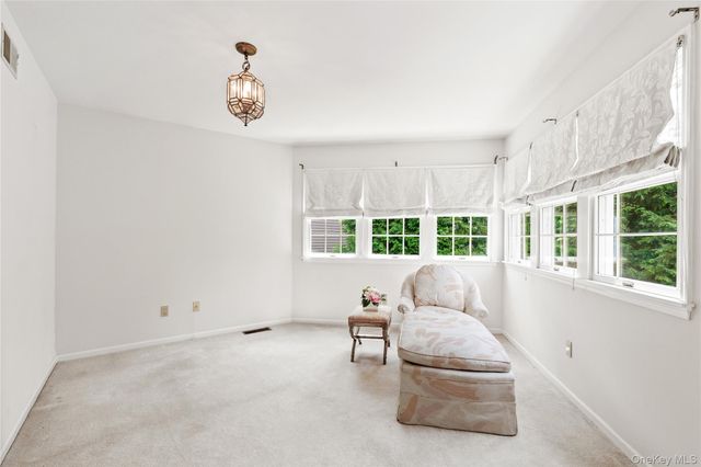 44 Alex Drive, White Plains, NY 10605