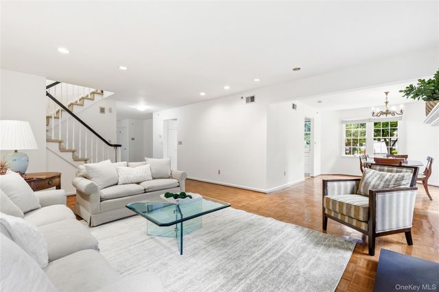 44 Alex Drive, White Plains, NY 10605