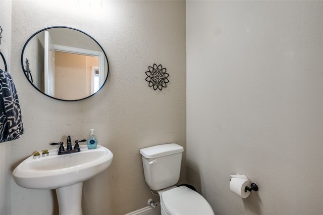 120 Crystal Creek Lane, Mckinney, TX 75071