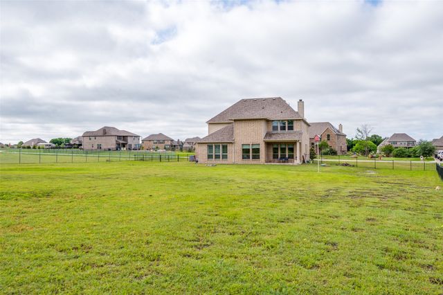 120 Crystal Creek Lane, Mckinney, TX 75071