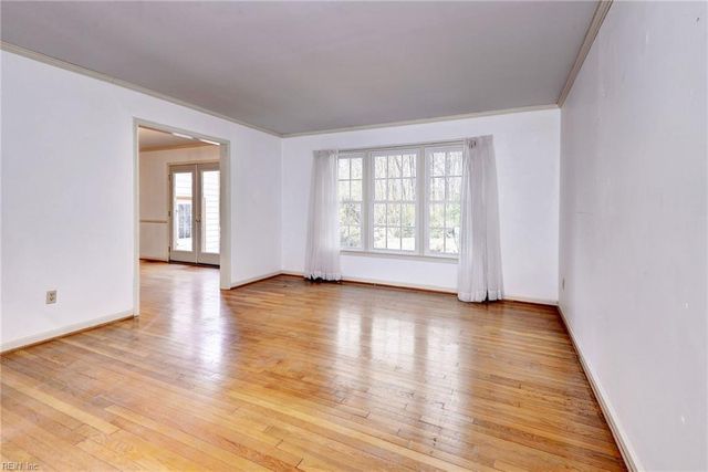 682 Village Green PW, Newport News, VA 23602