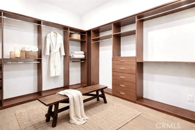 1805 Outpost Drive, Los Angeles, CA 90068