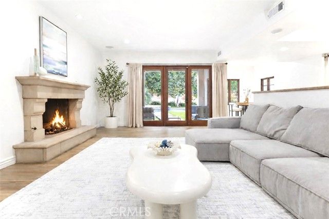 1805 Outpost Drive, Los Angeles, CA 90068