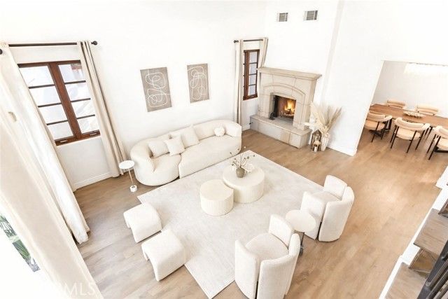 1805 Outpost Drive, Los Angeles, CA 90068