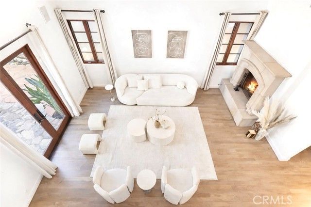 1805 Outpost Drive, Los Angeles, CA 90068