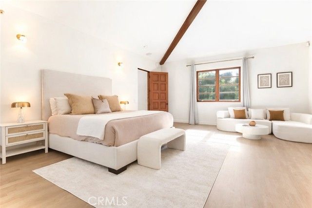 1805 Outpost Drive, Los Angeles, CA 90068