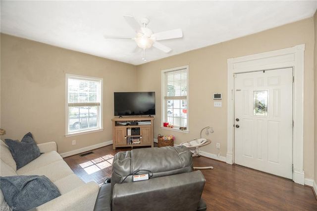 4009 Clifford ST, Portsmouth, VA 23707