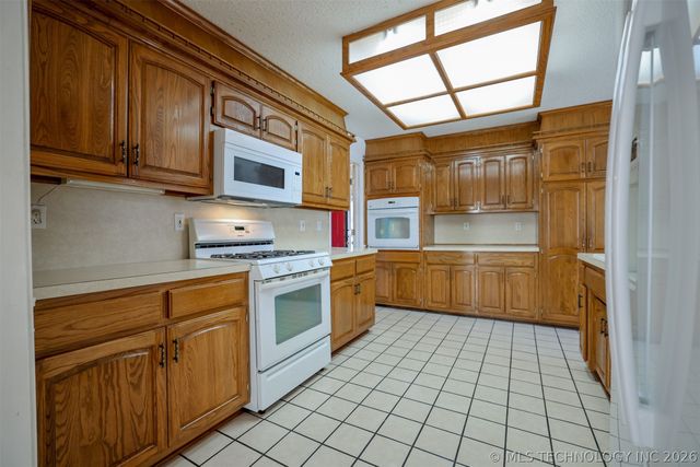 1601 N Detroit Avenue, Tulsa, OK 74106