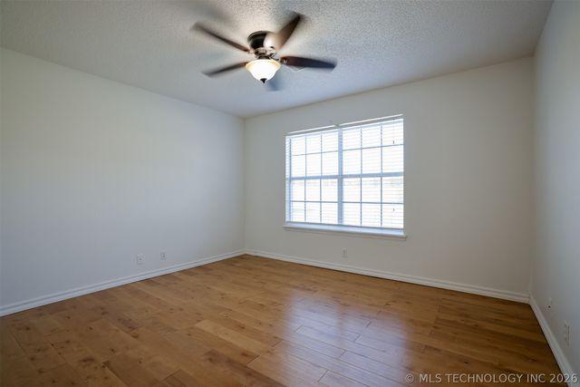 1601 N Detroit Avenue, Tulsa, OK 74106