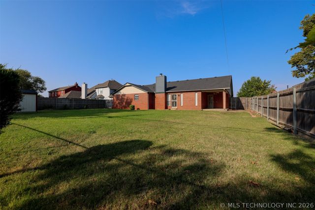 1601 N Detroit Avenue, Tulsa, OK 74106