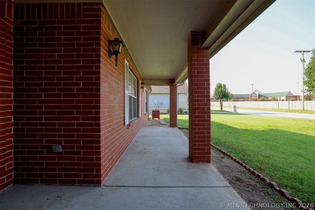 1601 N Detroit Avenue, Tulsa, OK 74106