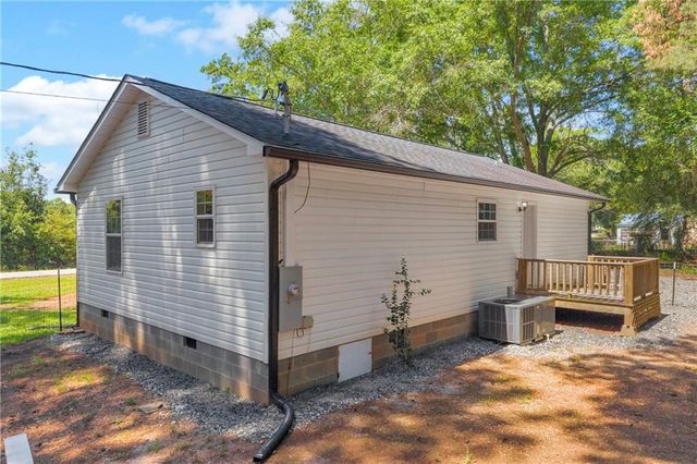 640 Gumlog Road, Martin, GA 30557