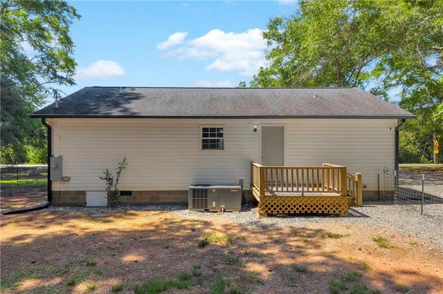 640 Gumlog Road, Martin, GA 30557