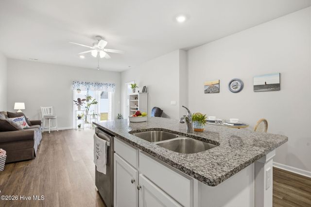 4266 Coralbead Lane Unit 2202, Leland, NC 28451