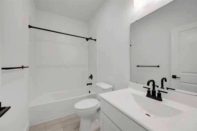 583 Day Station Drive, Dayton, TX 77535