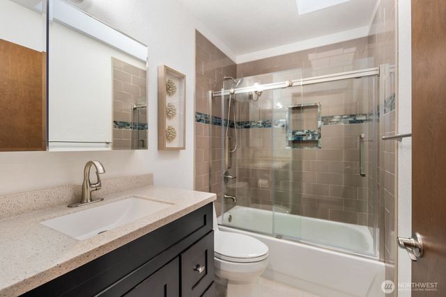 20533 SE 330th Street, Auburn, WA 98092