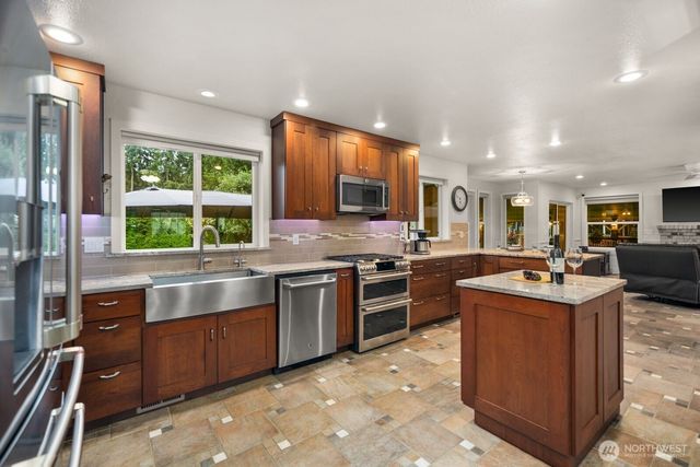 20533 SE 330th Street, Auburn, WA 98092