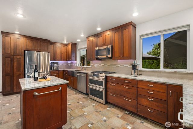 20533 SE 330th Street, Auburn, WA 98092
