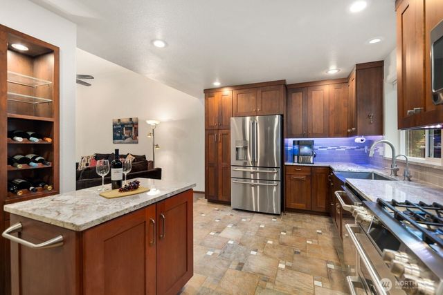 20533 SE 330th Street, Auburn, WA 98092