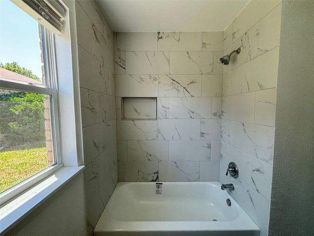 1153 Tracy Lane, Lancaster, TX 75134