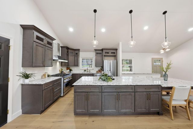 4445 Central College Road, Westerville, OH 43081