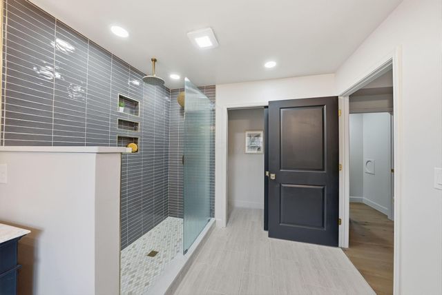 4445 Central College Road, Westerville, OH 43081