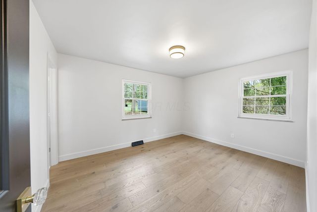 4445 Central College Road, Westerville, OH 43081