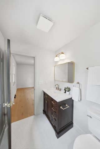 4445 Central College Road, Westerville, OH 43081