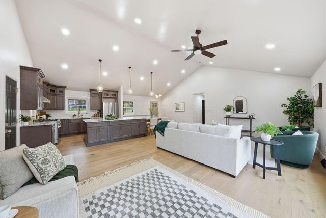 4445 Central College Road, Westerville, OH 43081