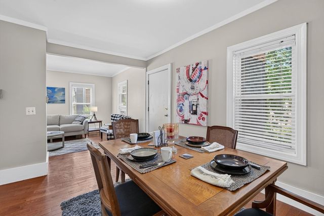 65 Howard St 2, Cambridge, MA 02139