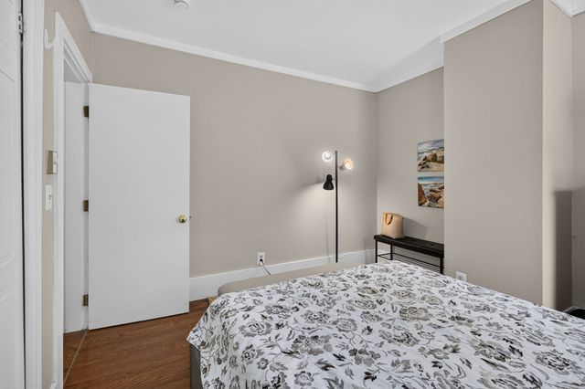 65 Howard St 2, Cambridge, MA 02139