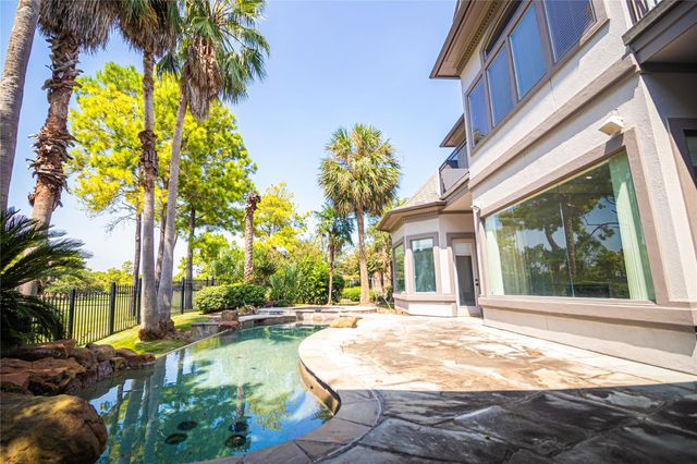 3202 Bonnebridge, Houston, TX 77082