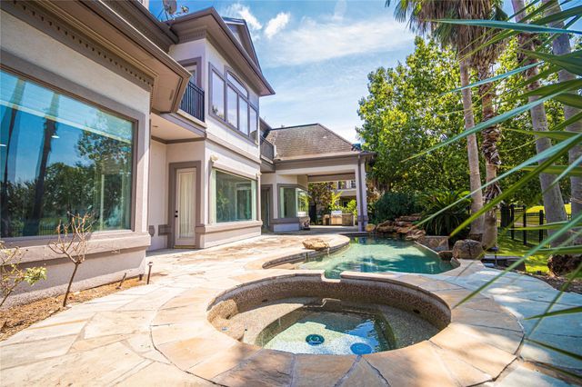 3202 Bonnebridge, Houston, TX 77082