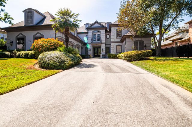 3202 Bonnebridge, Houston, TX 77082