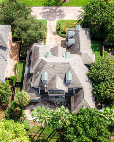 3202 Bonnebridge, Houston, TX 77082