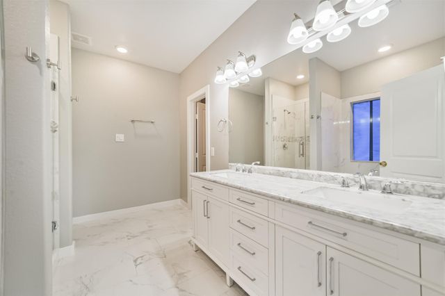 1016 Rachel B Scott Street, Cleveland, TX 77327