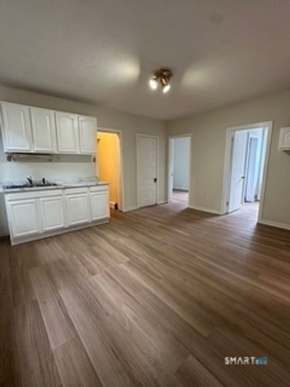 44 Prest Street 1, New London, CT 06320