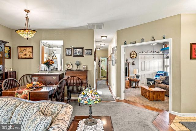 2 MADISON CT, Edgewater Park Twp, NJ 08010