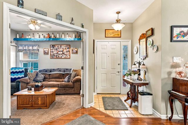 2 MADISON CT, Edgewater Park Twp, NJ 08010