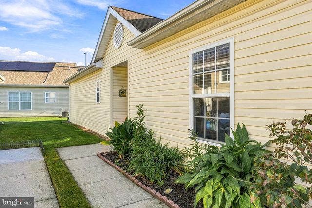 2 MADISON CT, Edgewater Park Twp, NJ 08010